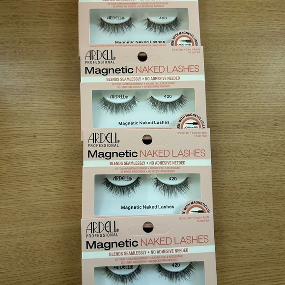 Ardell Other - Ardell Magnetic Naked Lashes